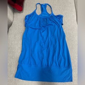 Lululemon size 8 blue top with built in sports bra